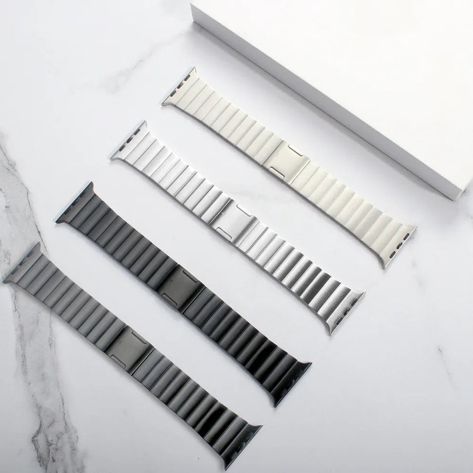 Silver Magnetic Lock Straps By Shopyholy For iWatch
