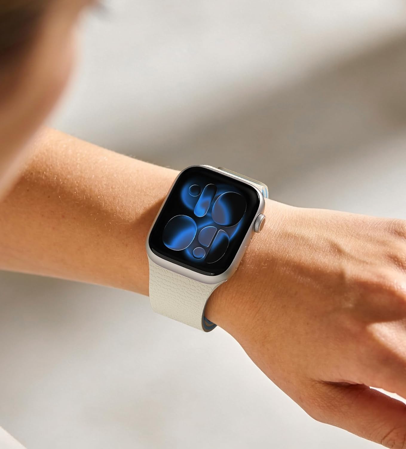 Starlight Lavendar Premium Skin Friendly Magnetic Loop By Shopyholy Comaptible For Apple Watch
