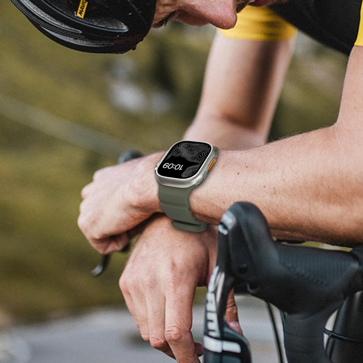 Green B Premium Rugged Silicone With Metal Buckle By Shopyholy Compatible For Apple Watch